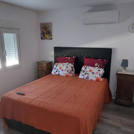 Les Berreries Villa Montroy Dış mekan fotoğraf